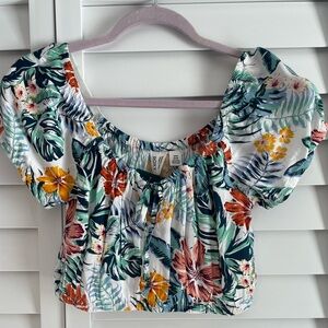 Roxy tropical floral print crop blouse
